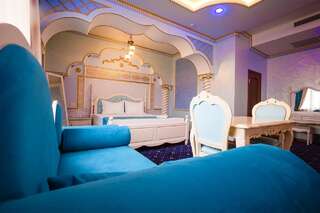 Отель Salut Hotel Almaty Алматы Суперлюкс-3