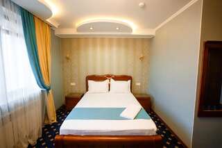 Отель Salut Hotel Almaty Алматы Полулюкс-2