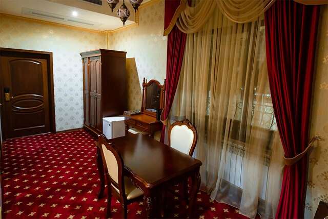 Отель Salut Hotel Almaty Алматы-28