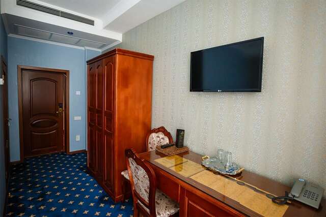 Отель Salut Hotel Almaty Алматы-6