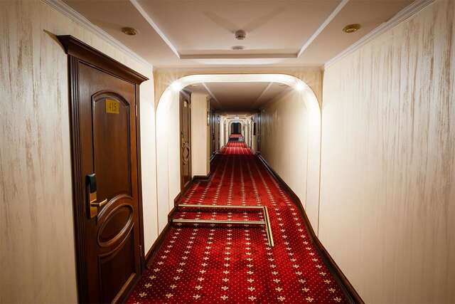 Отель Salut Hotel Almaty Алматы-9